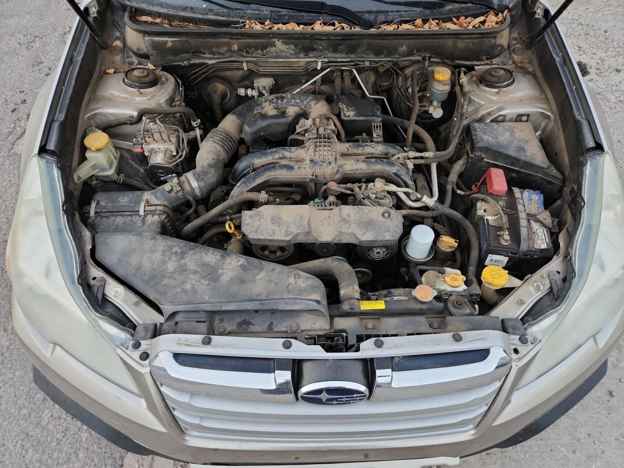 Subaru Outback 2.5i Limited Image 7