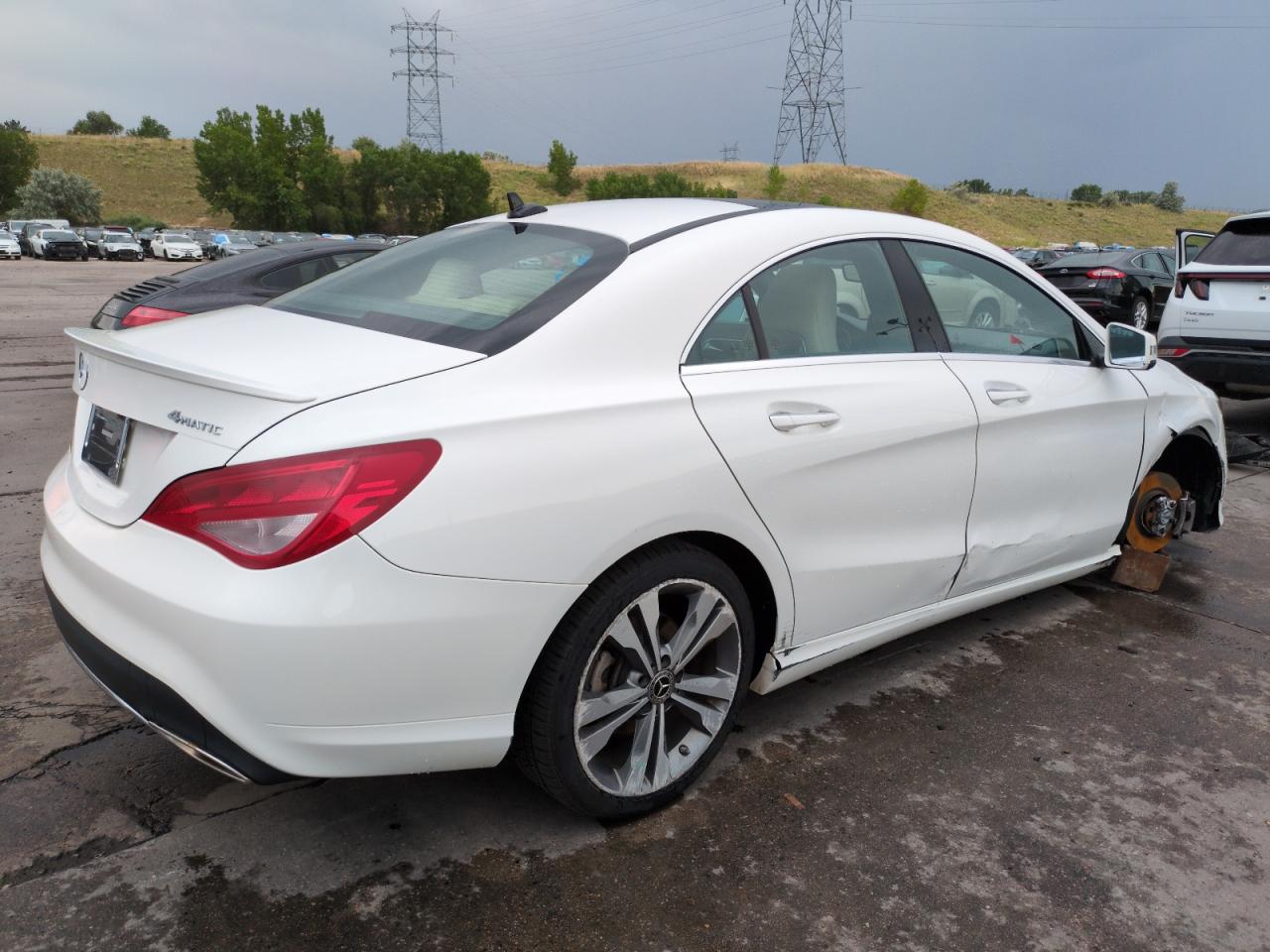 Mercedes-Benz Cla-class 250 4matic Image 7