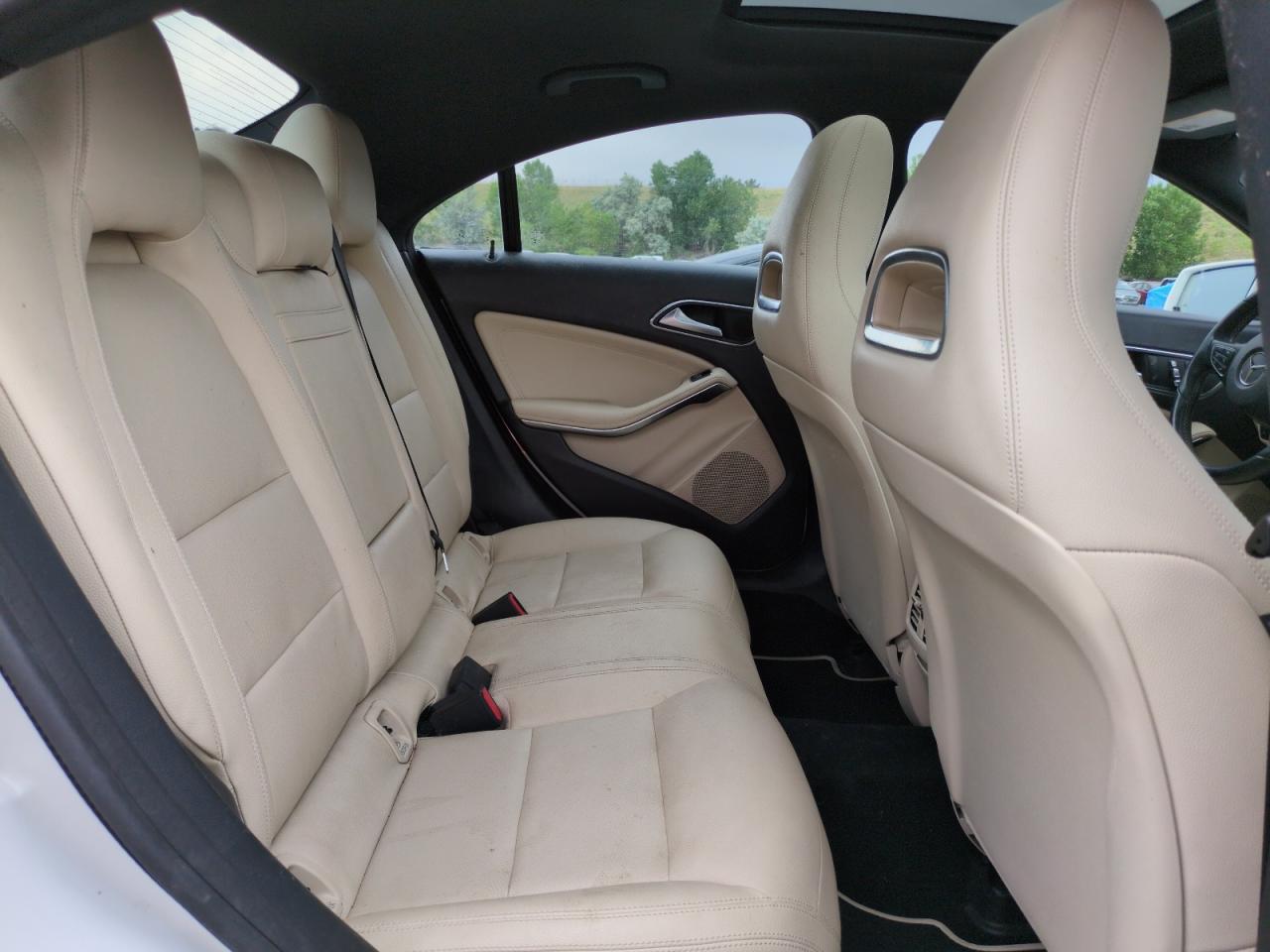 Mercedes-Benz Cla-class 250 4matic Image 6