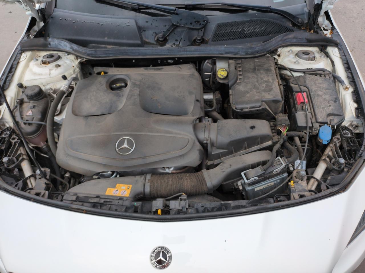 Mercedes-Benz Cla-class 250 4matic Image 12