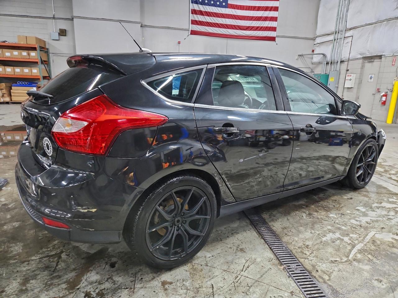 Ford Focus Titanium Image 11