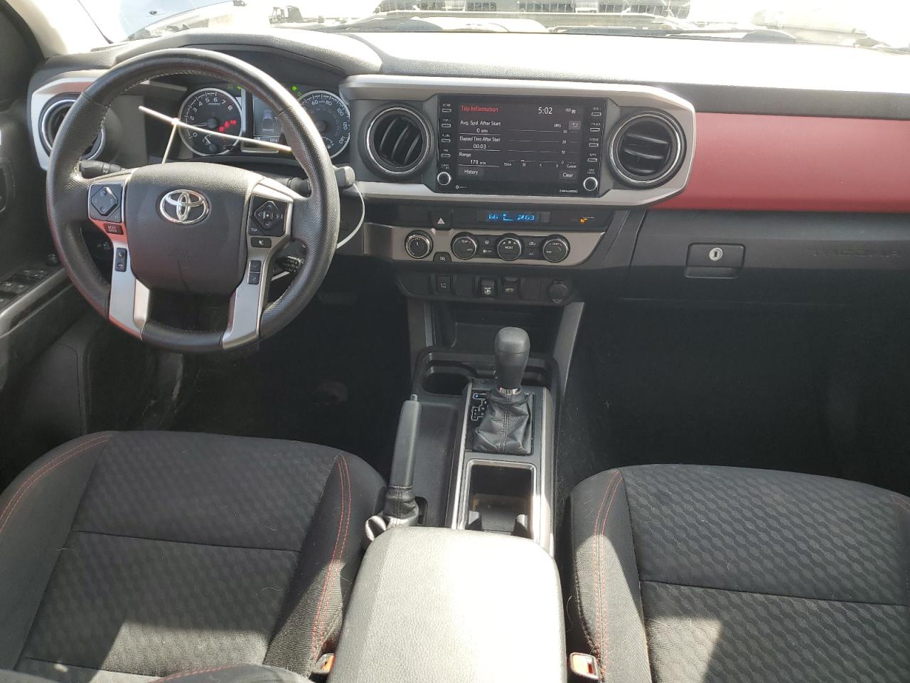 Toyota Tacoma Double Cab Image 4