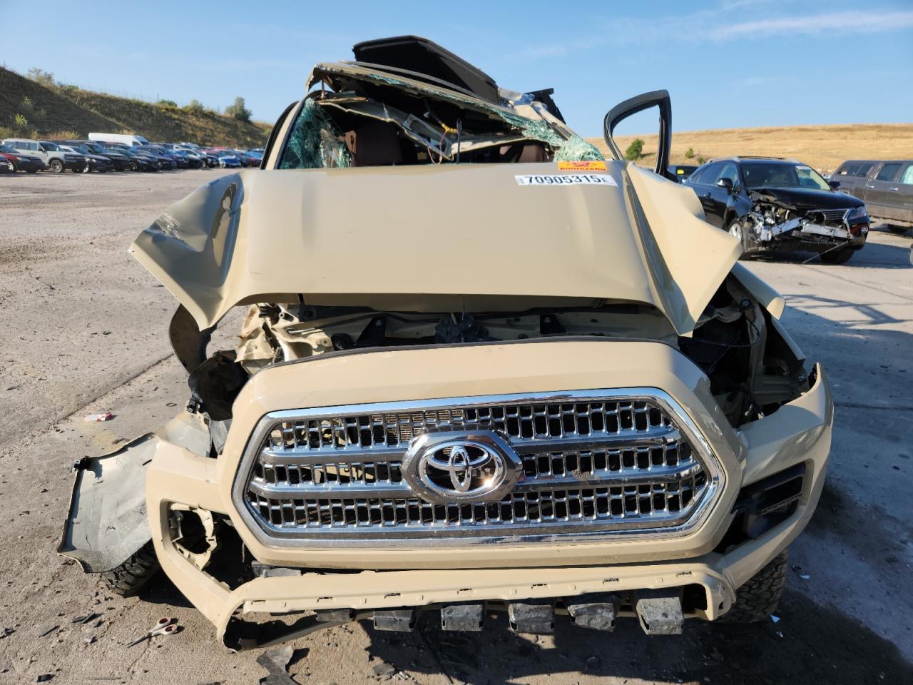 Toyota Tacoma Double Cab Image 9