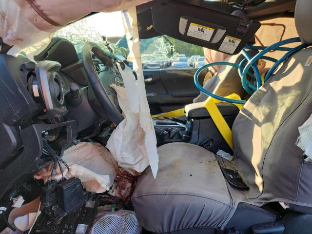 Toyota Tacoma Double Cab Image 8