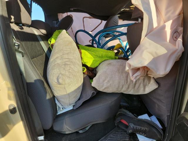 Toyota Tacoma Double Cab Image 12