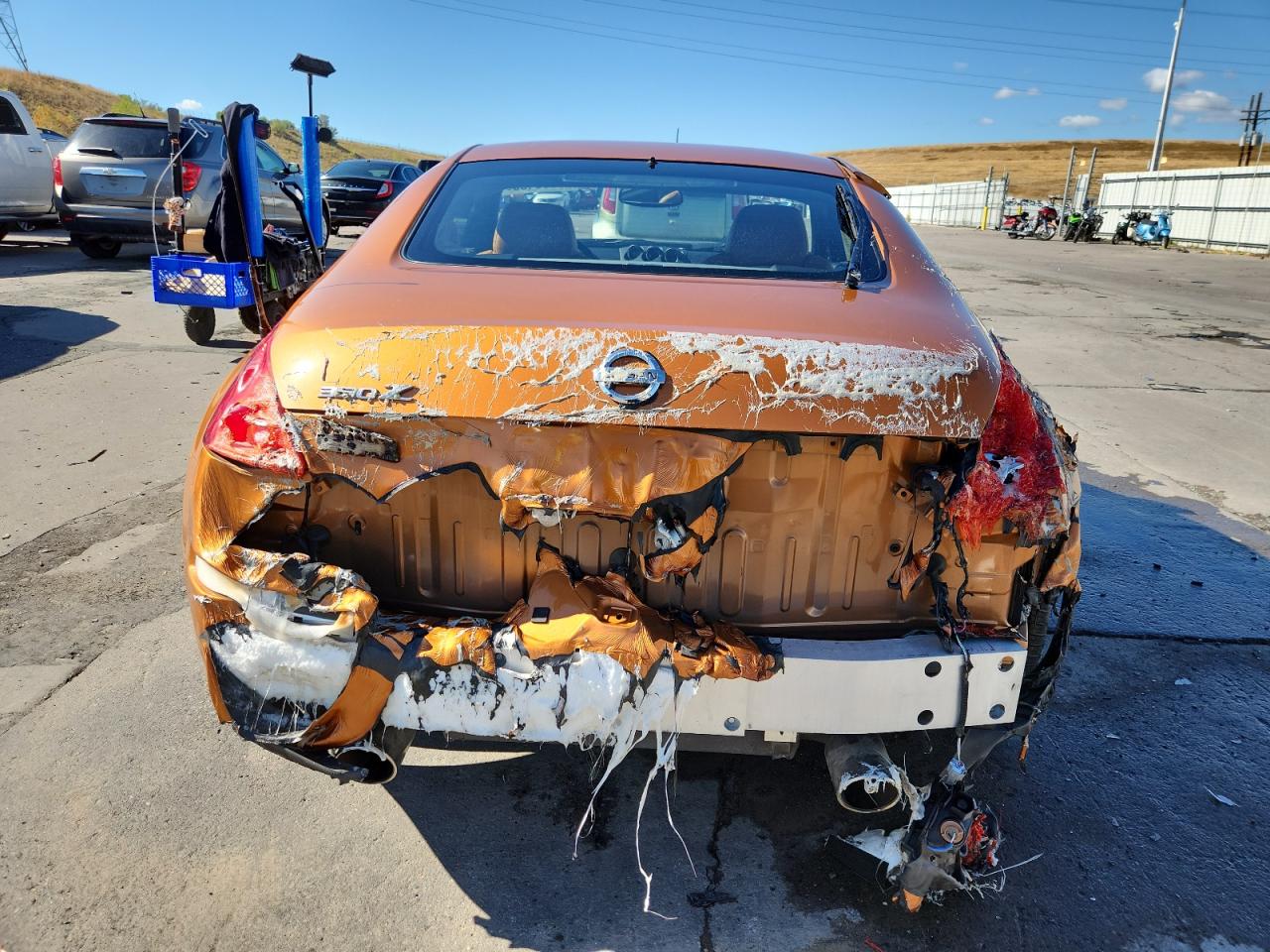 Nissan 350Z Coupe Image 2