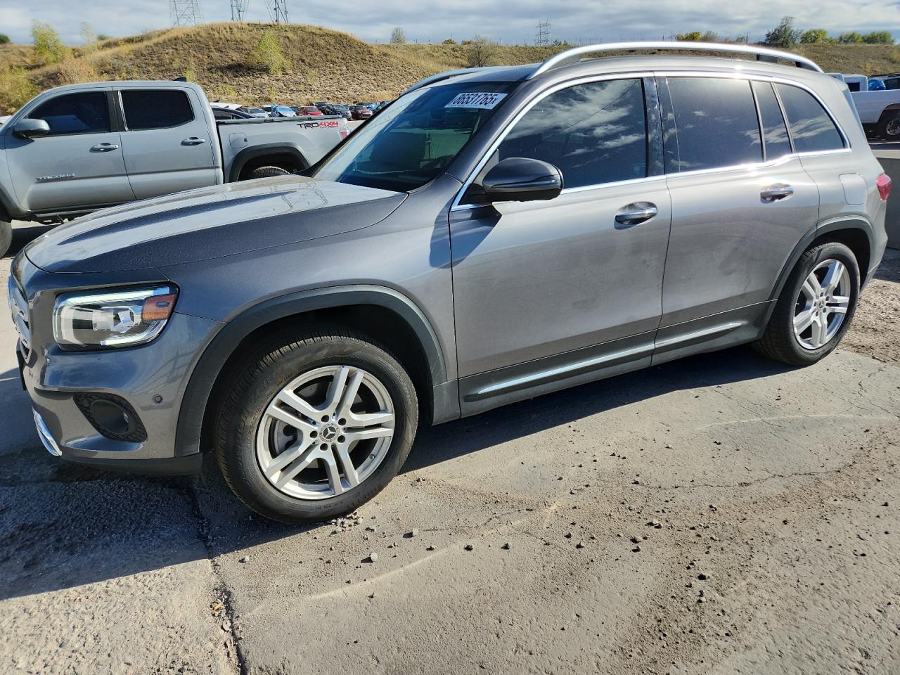 Mercedes-Benz GLB 250 4matic Image 1