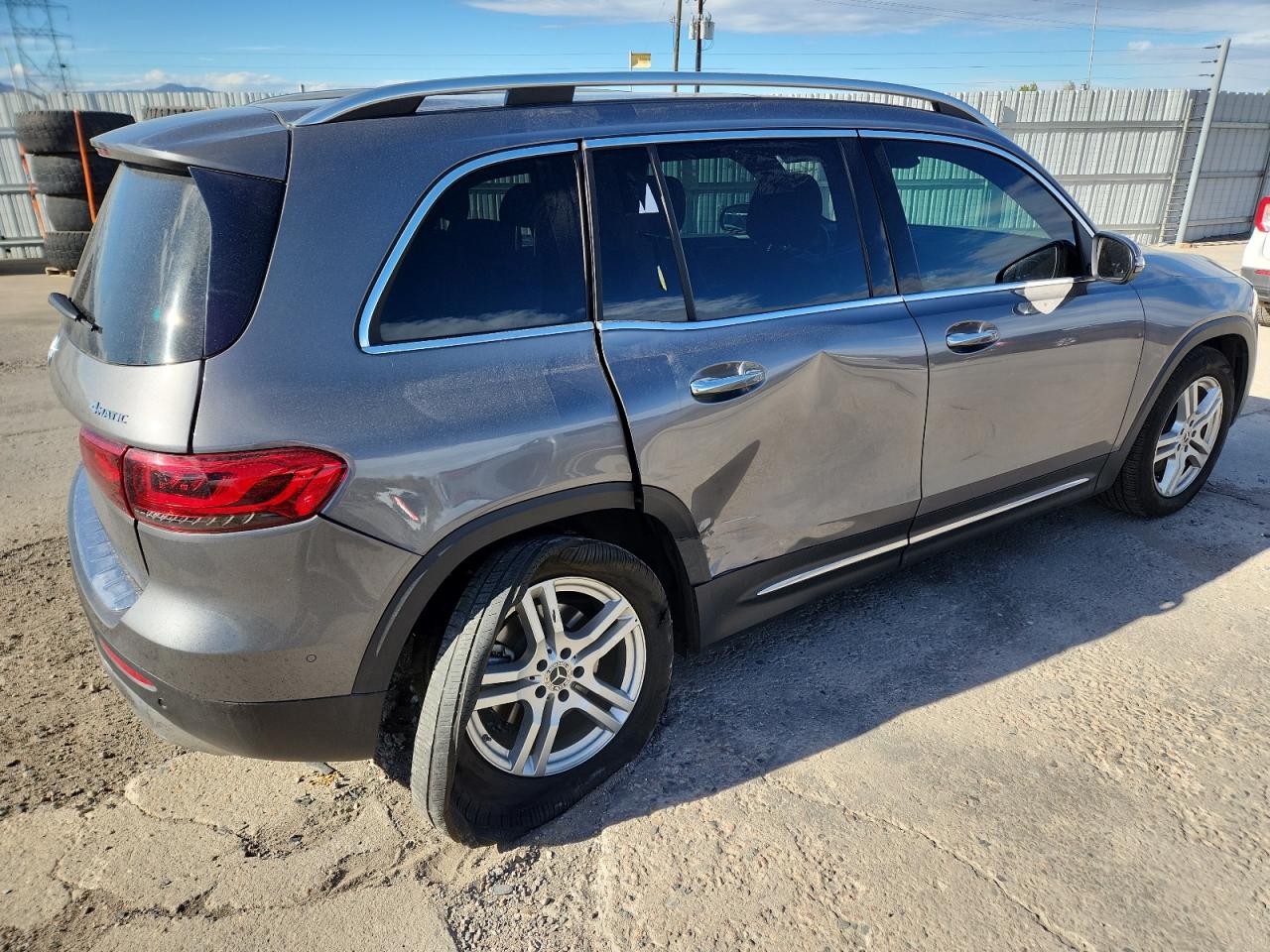 Mercedes-Benz GLB 250 4matic Image 4