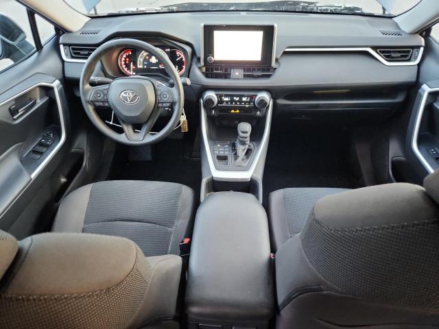 Toyota RAV4 Le Image 5