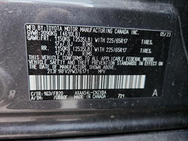 Toyota RAV4 Le Image 11