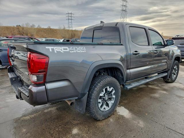 Toyota Tacoma Double Cab Image 5