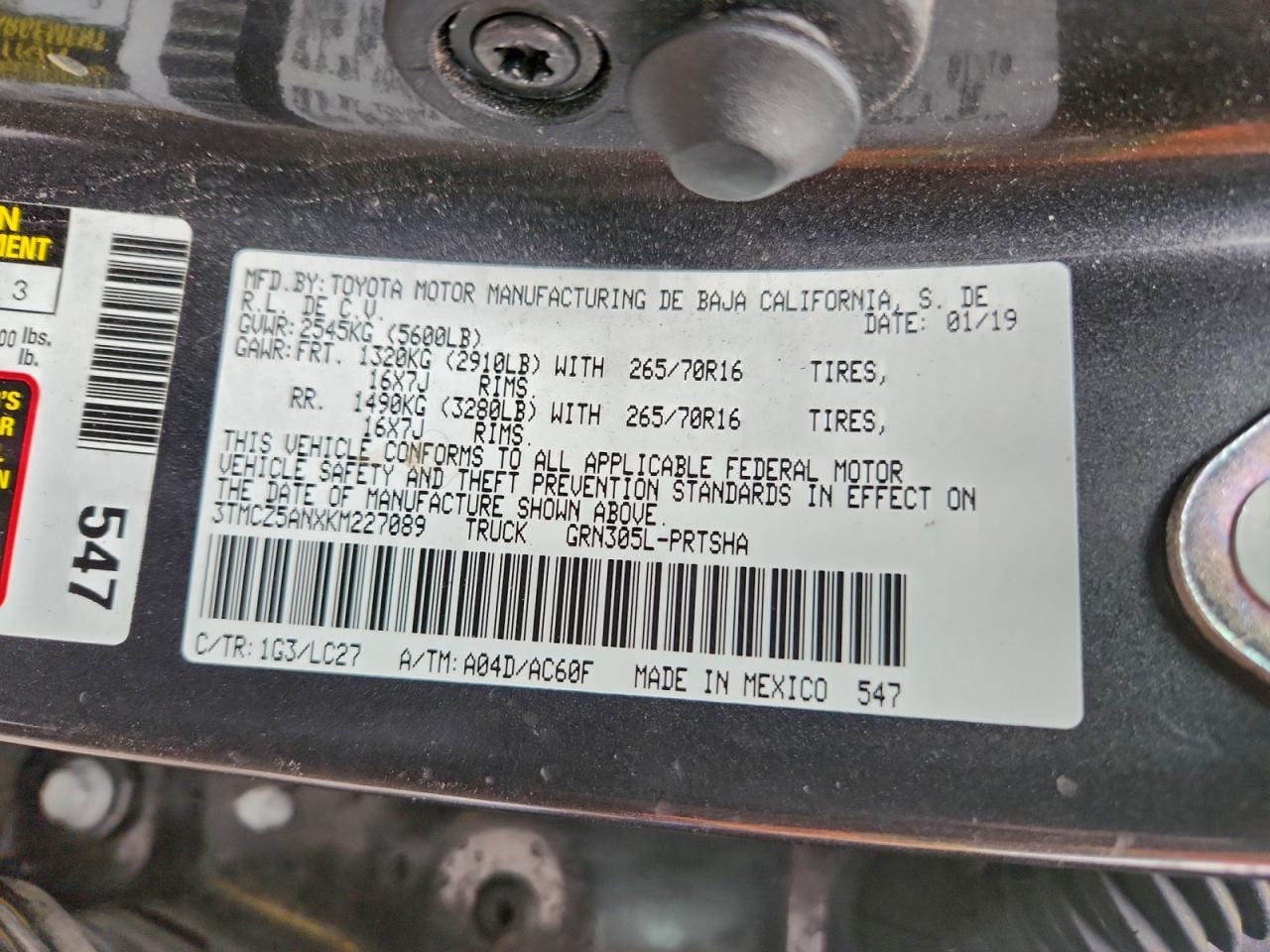 Toyota Tacoma Double Cab Image 9