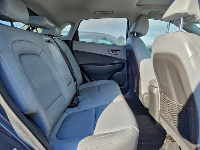 Hyundai KONA Limited Image 9