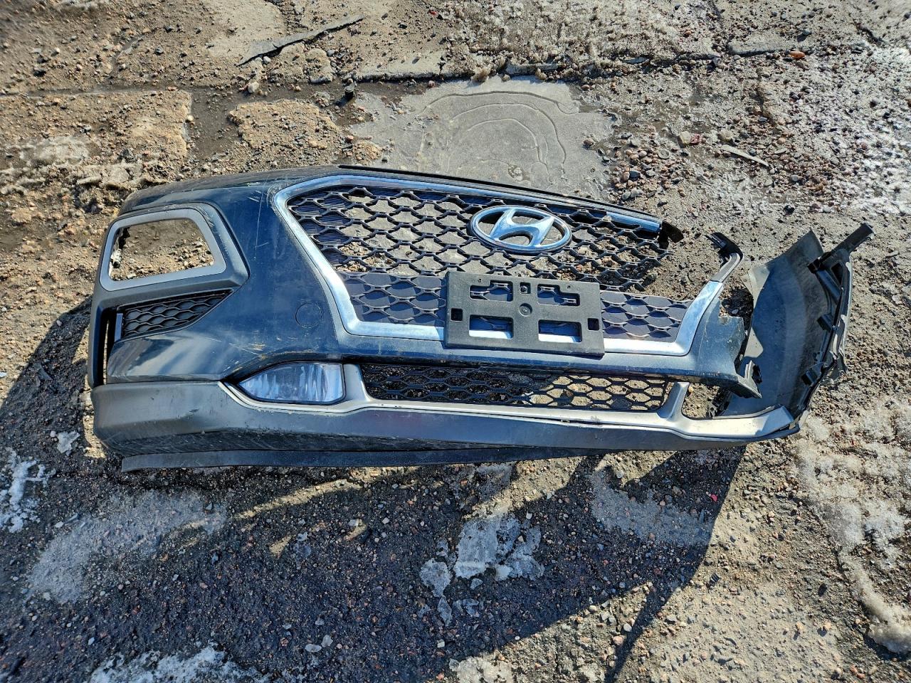 Hyundai KONA Limited Image 10