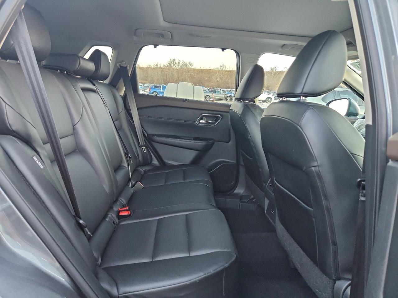 Nissan Rogue Sv Image 11