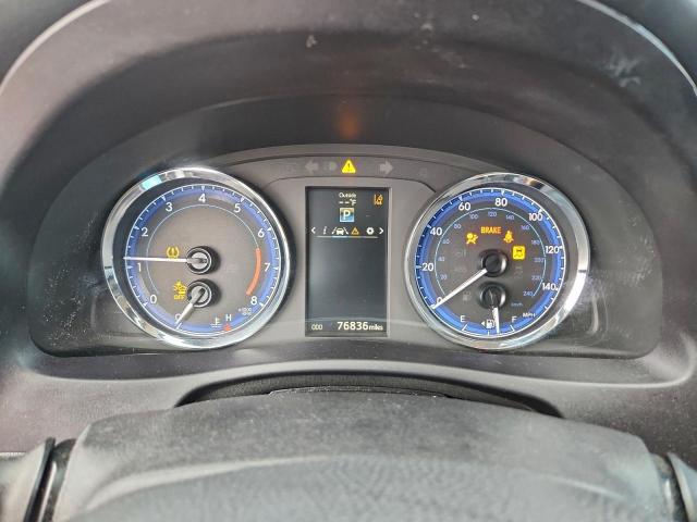 Toyota Corolla L Image 4