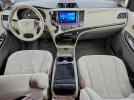 Toyota Sienna Le Image 6