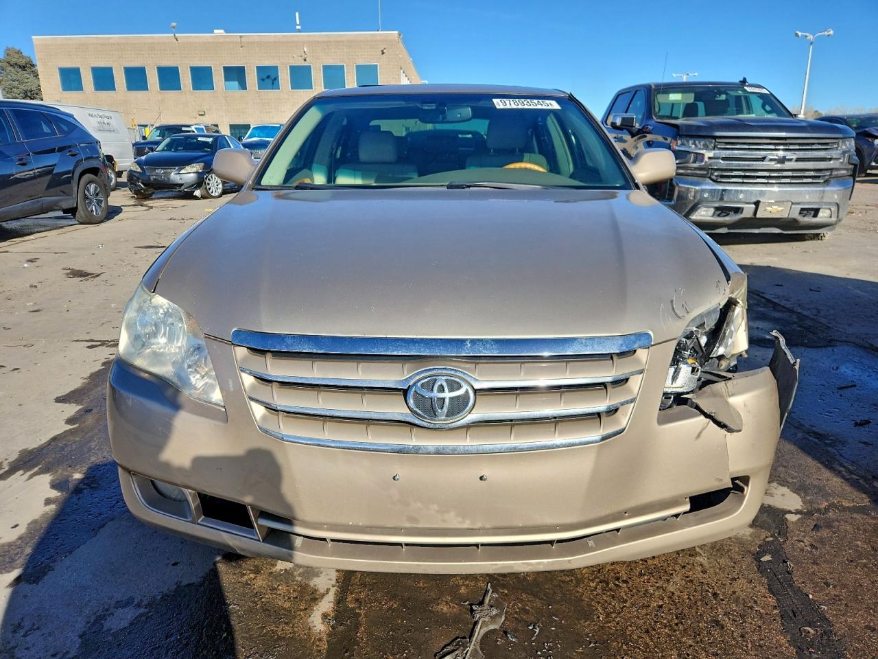 Toyota Avalon Xl Image 5
