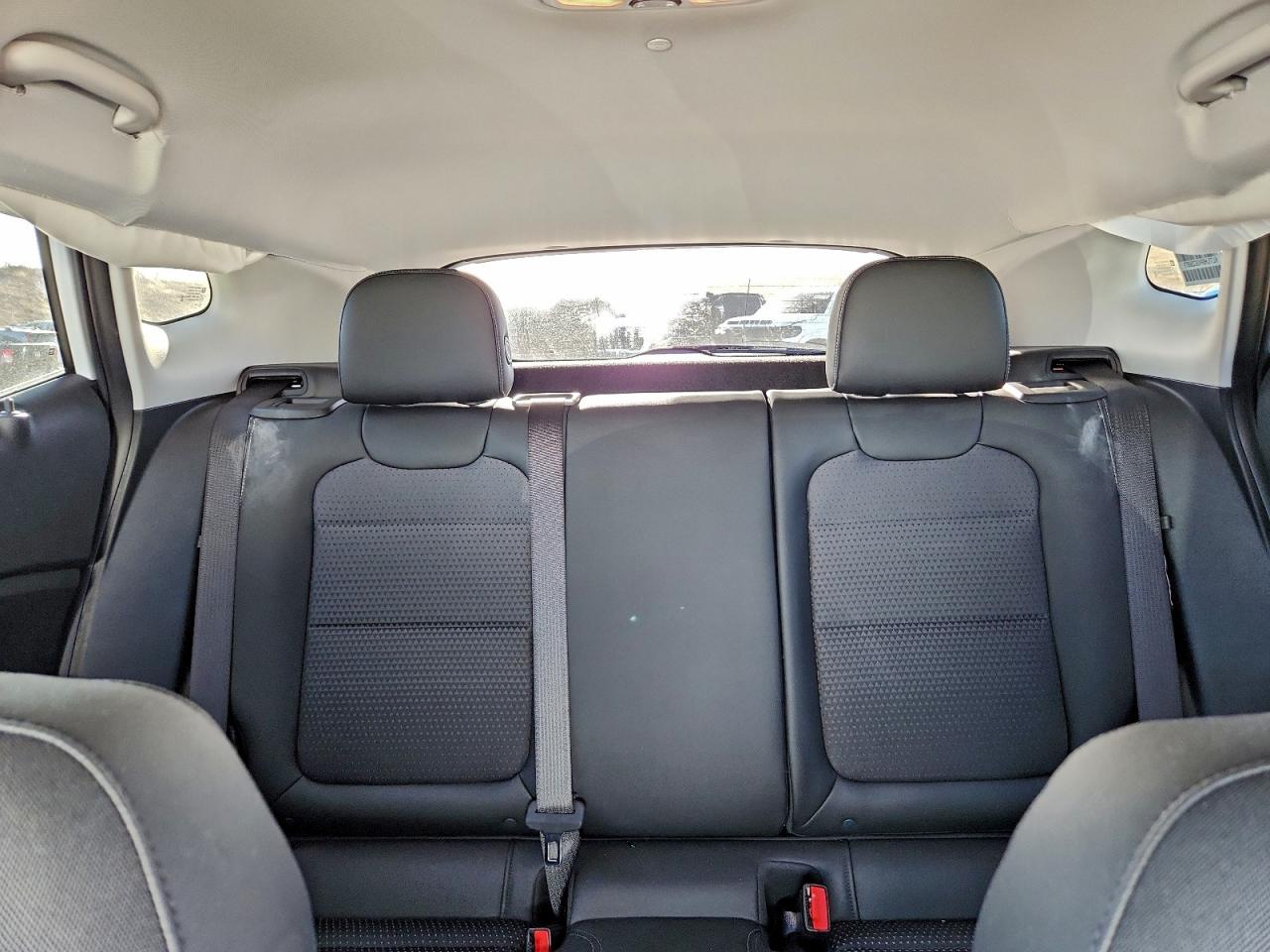 Chevrolet Trax 1lt Image 2