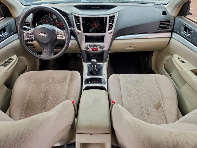 Subaru Legacy 2.5i Image 3