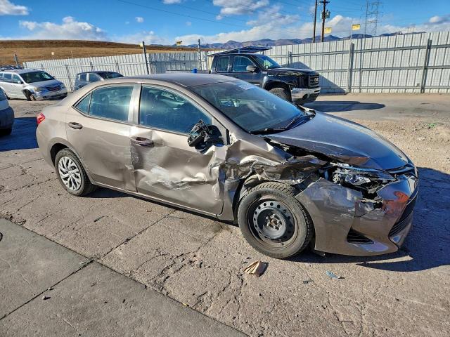 Toyota Corolla L Image 4