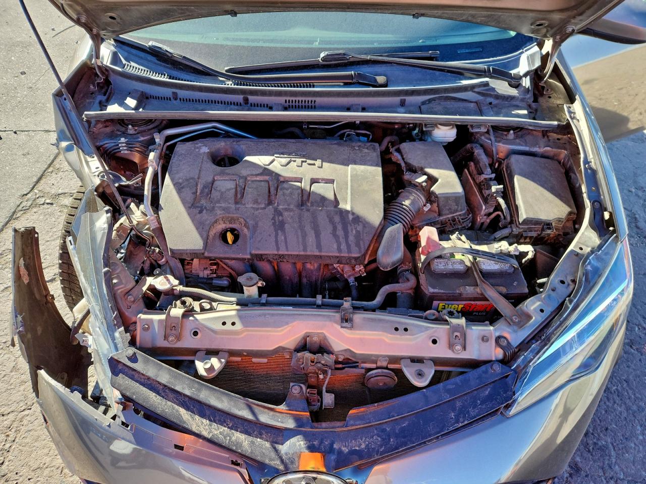 Toyota Corolla L Image 10