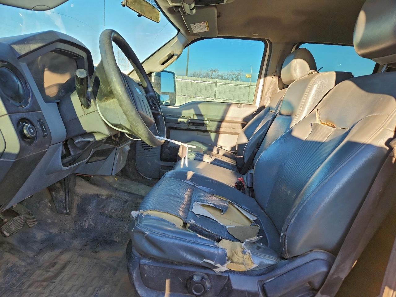 Ford F-250 Super Duty Image 11