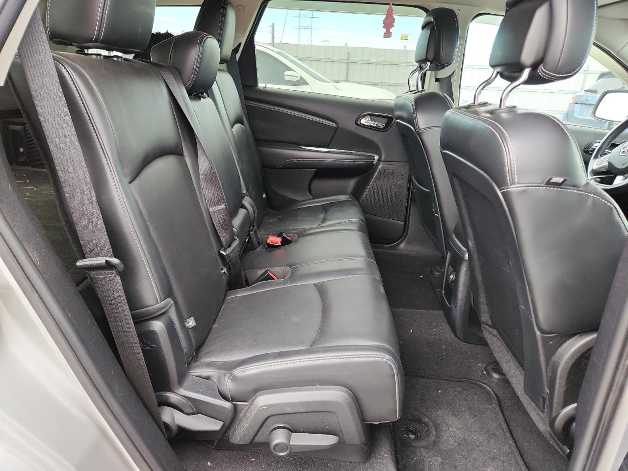 Dodge Journey R/t Image 7