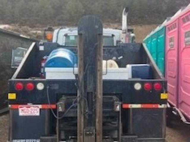 International 8000 8500 8500 Image 3