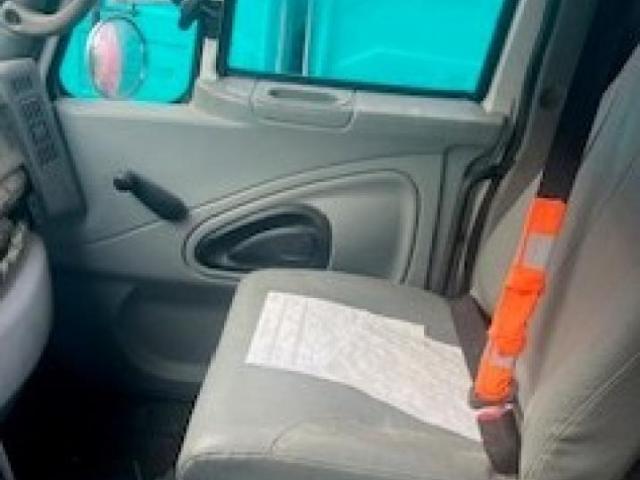 International 8000 8500 8500 Image 4