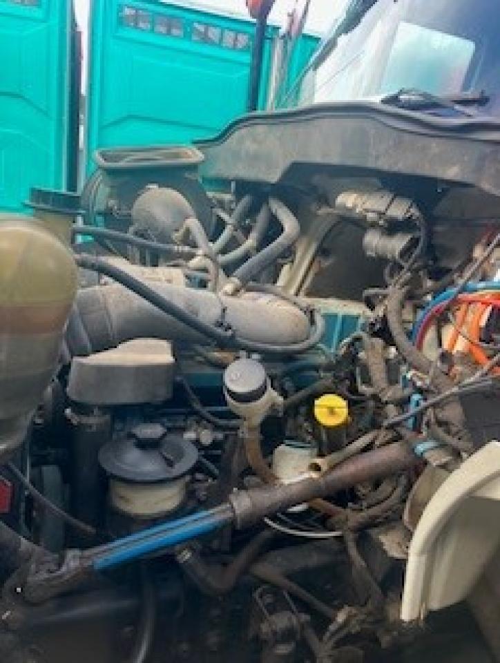 International 8000 8500 8500 Image 7