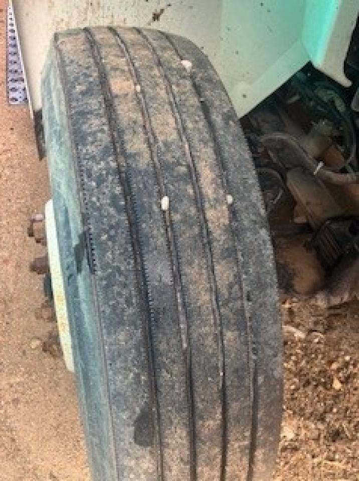 International 8000 8500 8500 Image 12