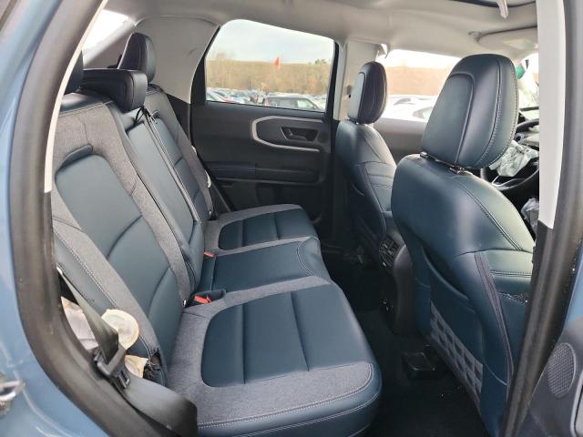 Ford Bronco Outer Banks Image 12