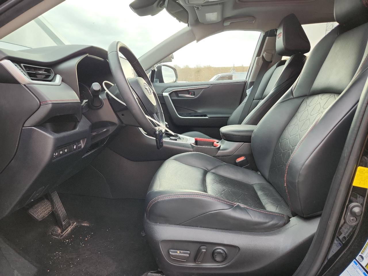 Toyota RAV4 Adventure Image 8