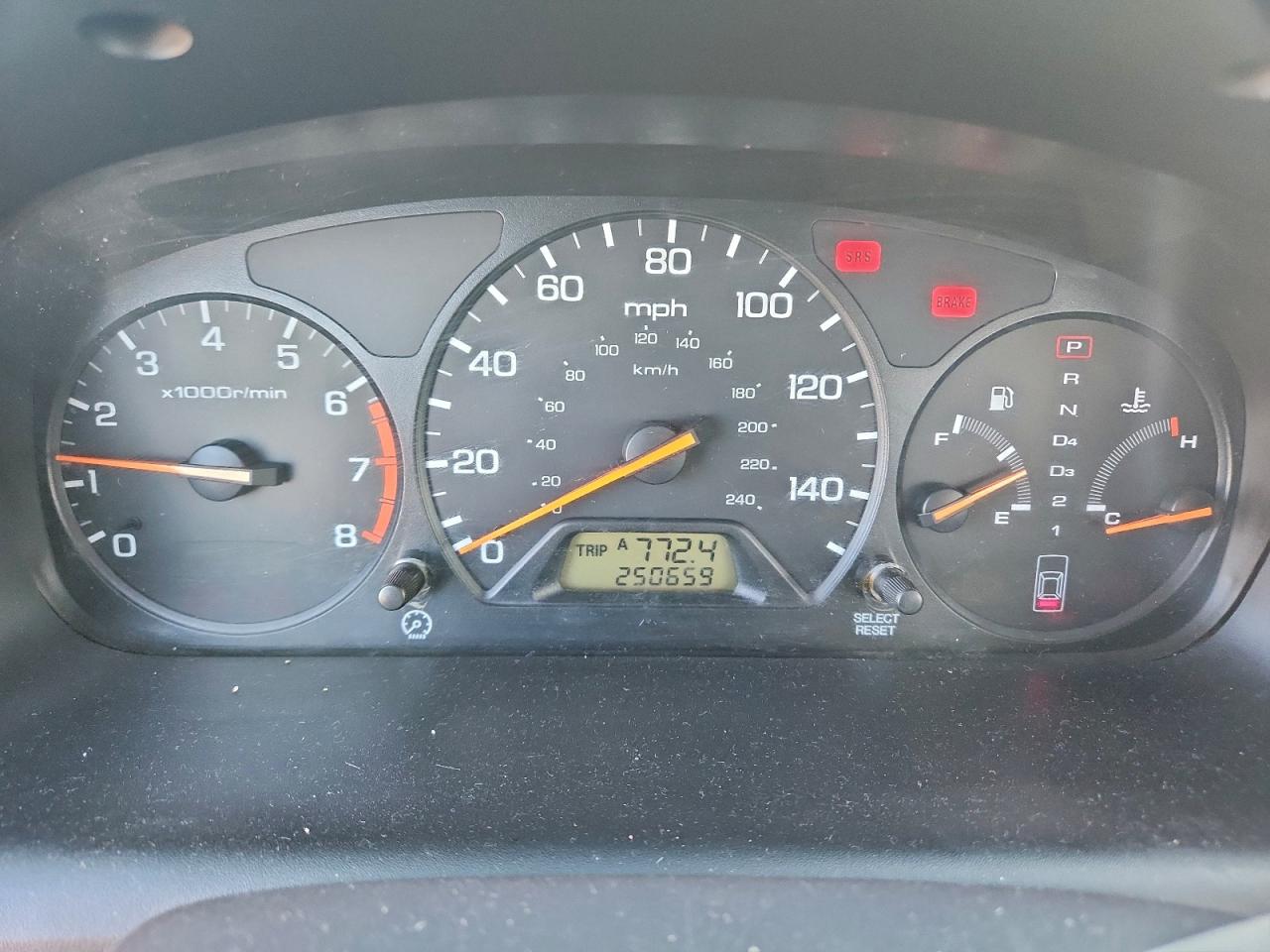 Honda Accord Dx Image 11