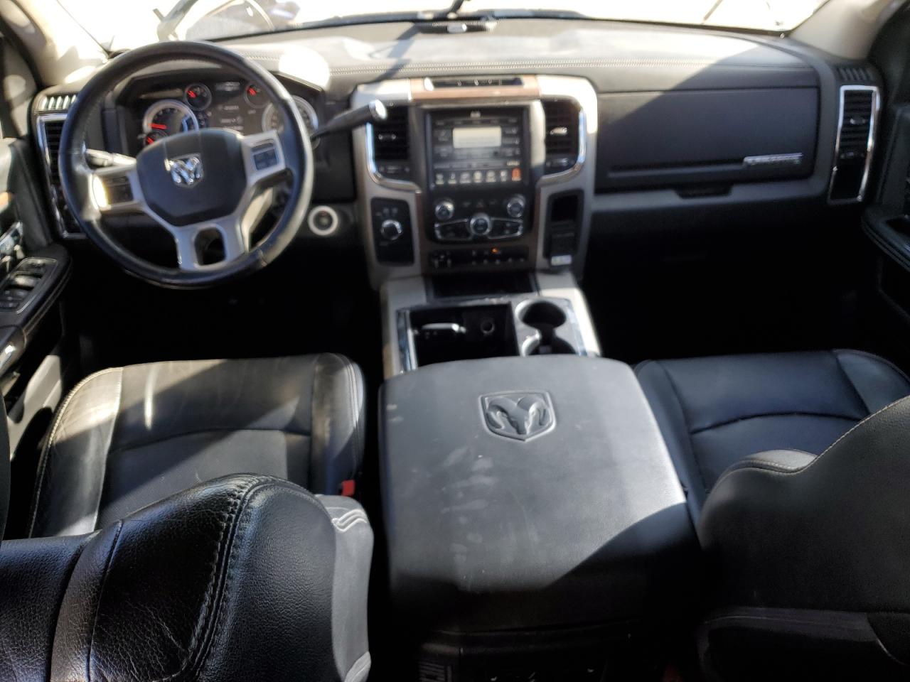 Ram 3500 Laramie Image 11