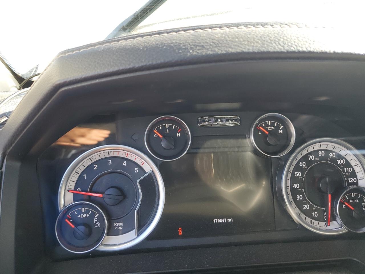 Ram 3500 Laramie Image 7