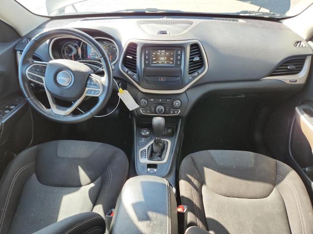 Jeep Grand Cherokee Latitude Image 2