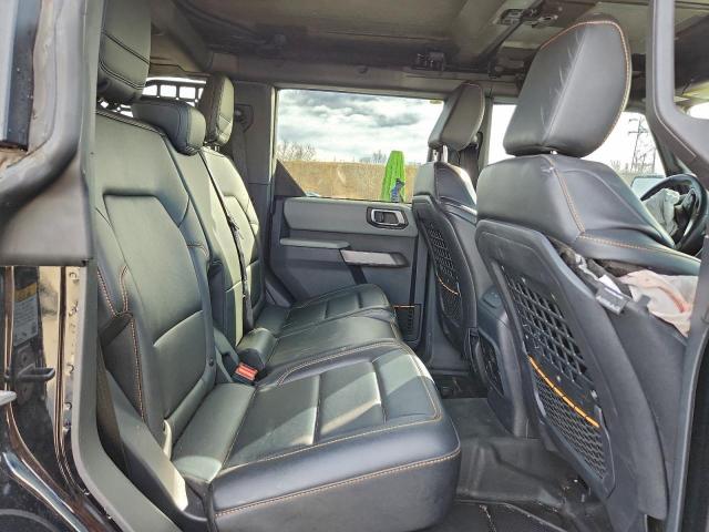 Ford Bronco Base Image 6