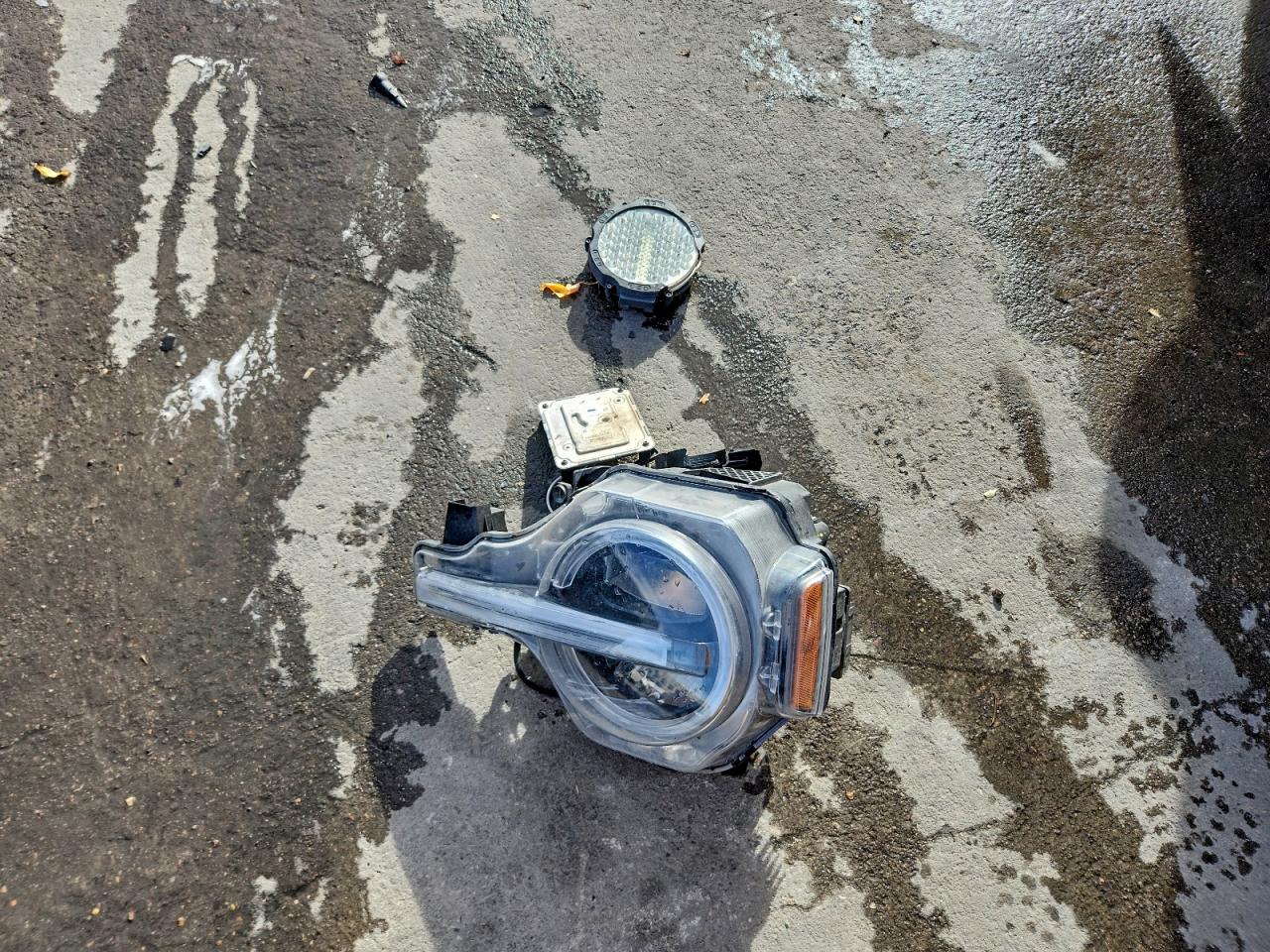 Ford Bronco Base Image 12