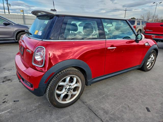MINI Cooper S Image 2