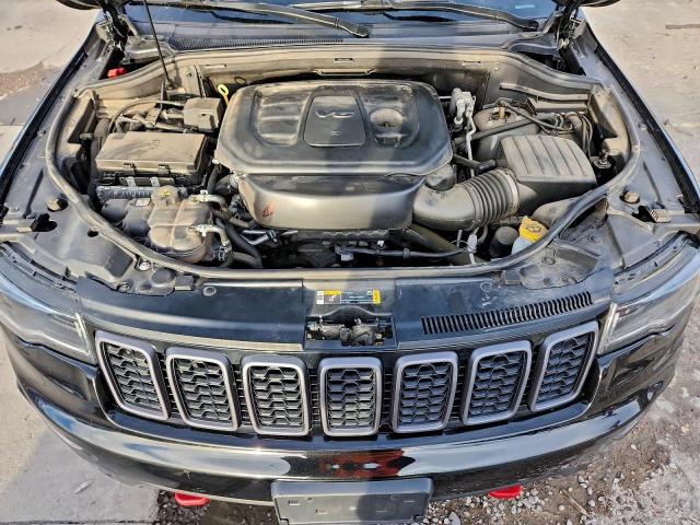 Jeep Grand Cherokee Trailhawk Image 9