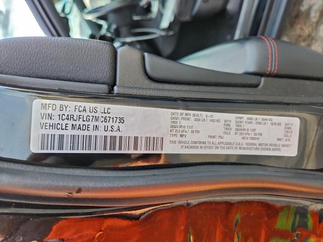 Jeep Grand Cherokee Trailhawk Image 12