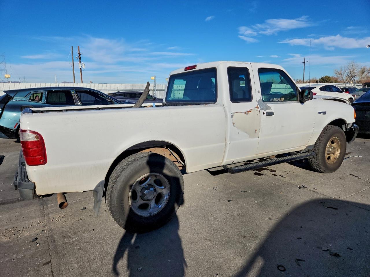 Ford Ranger Super Cab Image 2