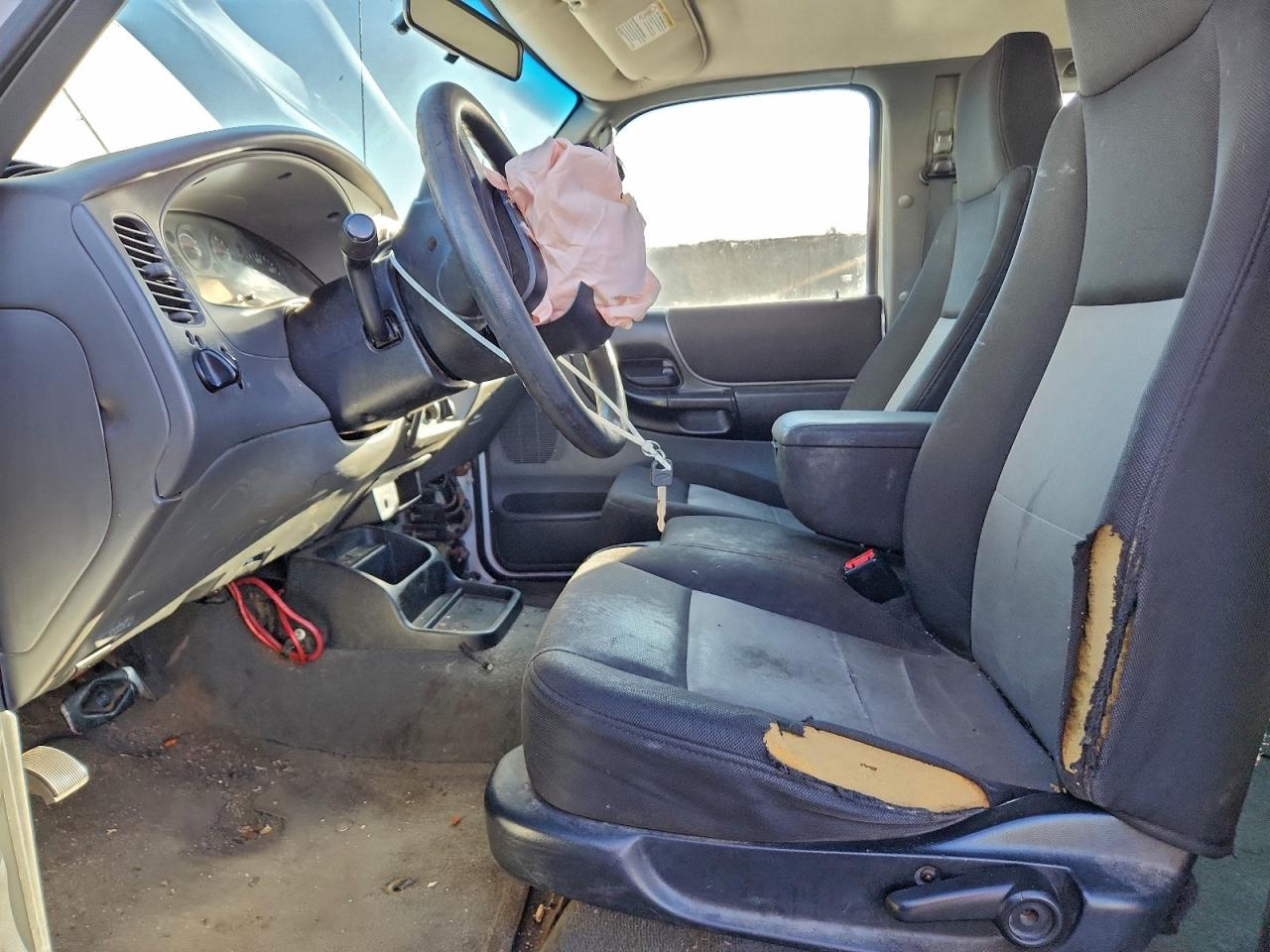 Ford Ranger Super Cab Image 8