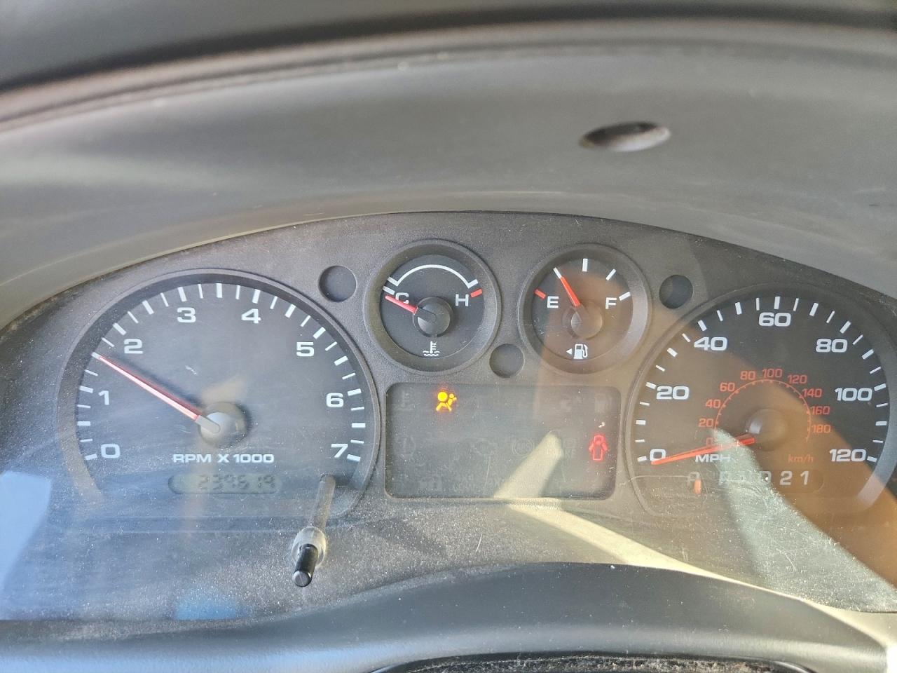 Ford Ranger Super Cab Image 10