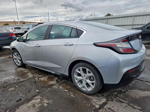 Chevrolet Volt Premier Image 3