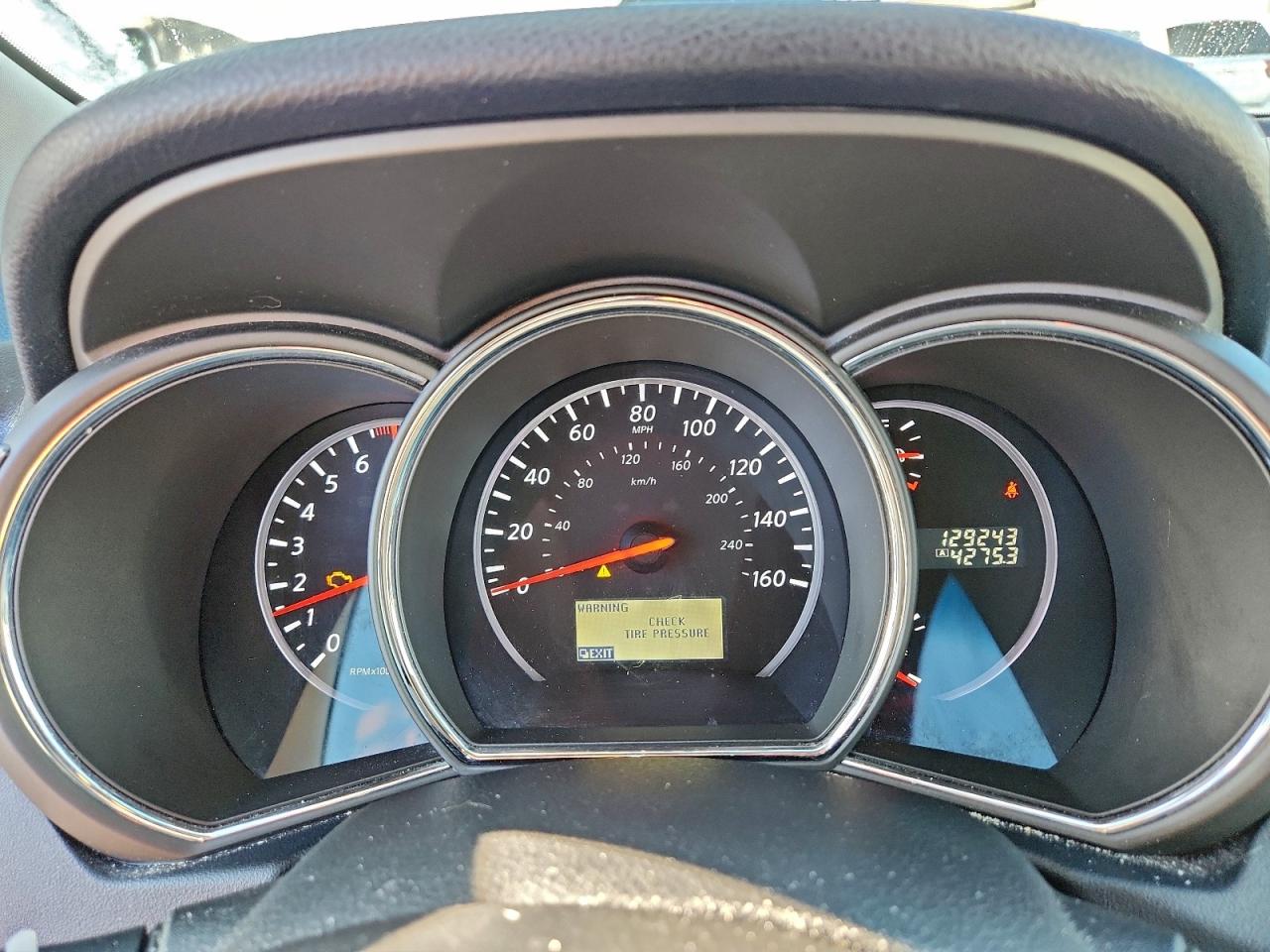 Nissan Murano S Image 7