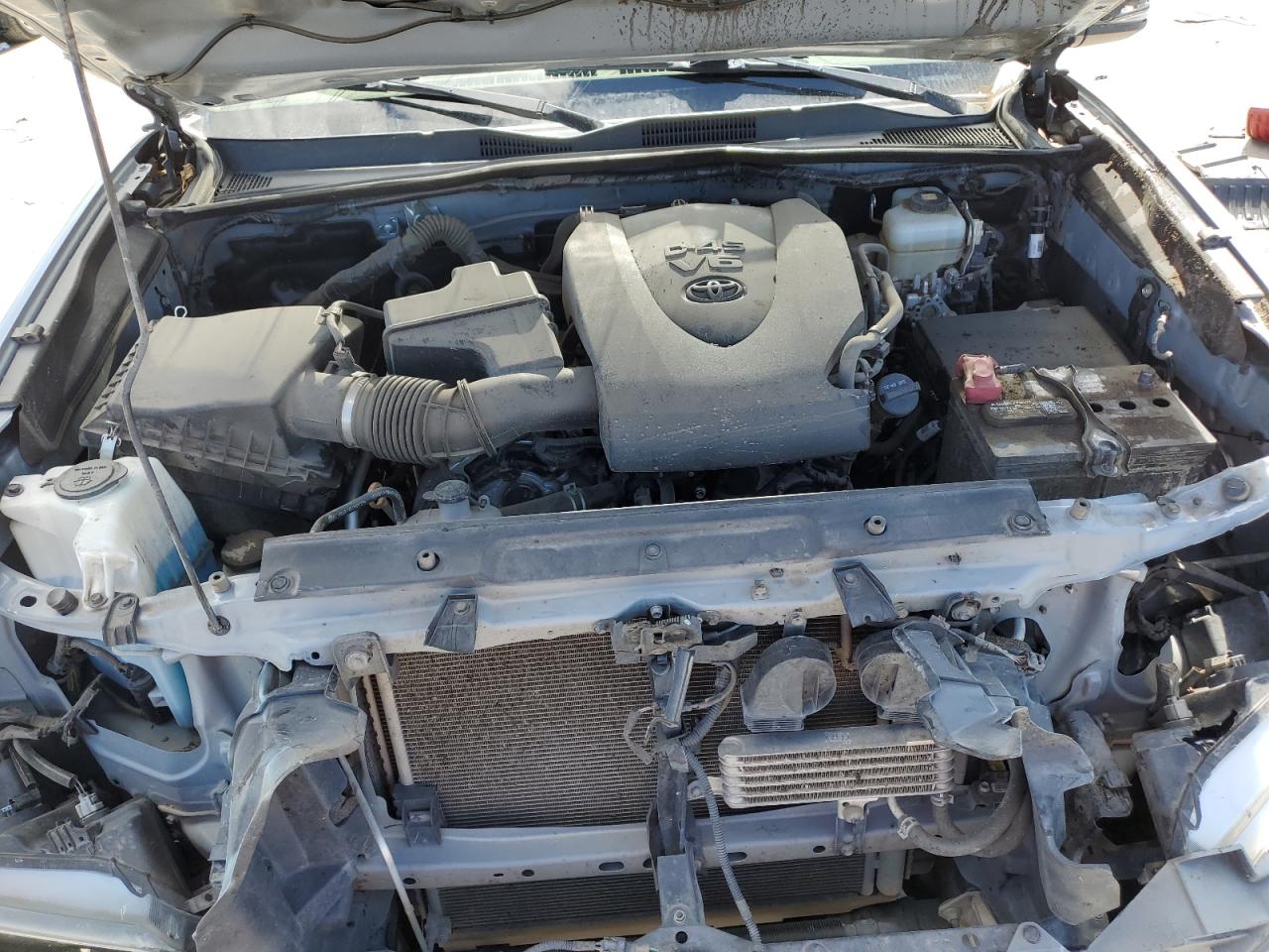 Toyota Tacoma Double Cab Image 13