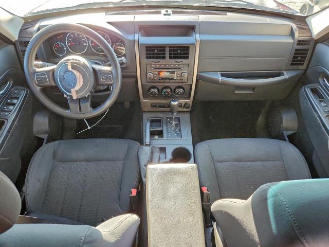 Jeep Liberty Sport Image 5